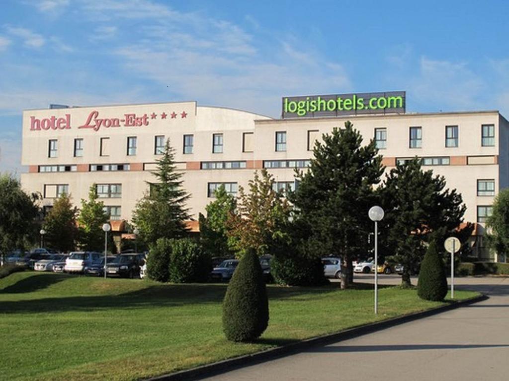 Logis Lyon Est Porte De L'Ain Saint-Maurice-de-Beynost Exterior photo